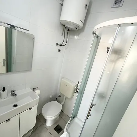 Lucija Apartmán Primošten